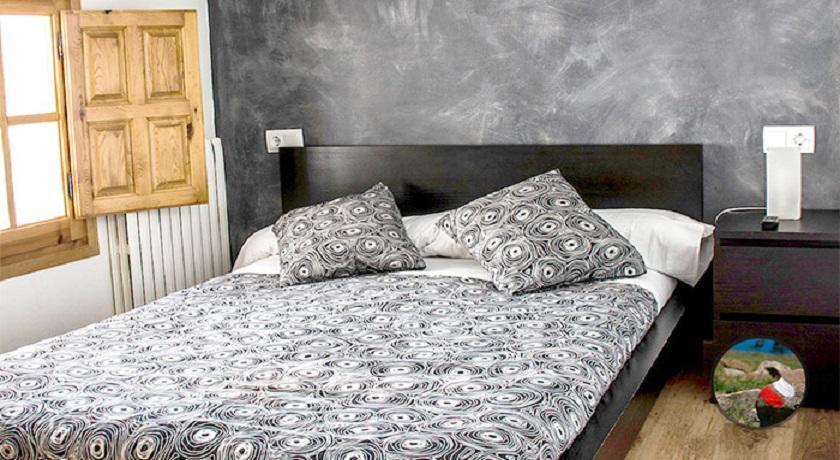 Hostal Iguer Aisa Luaran gambar